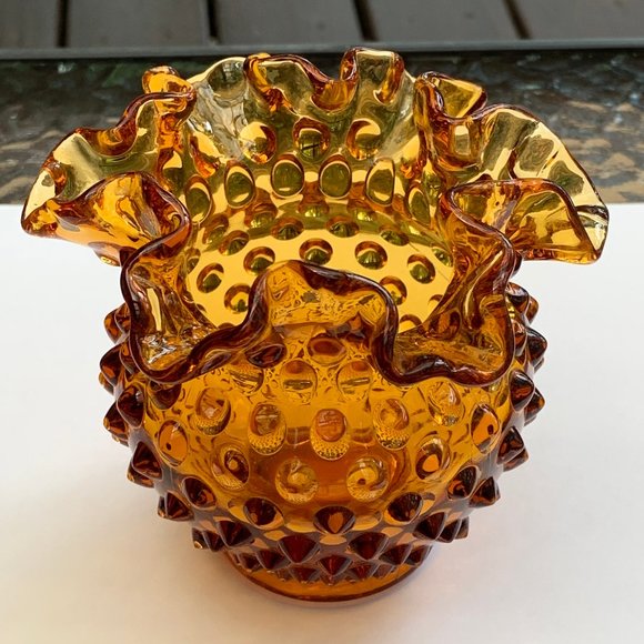 Vintage Fenton Amber Glass Footed Hobnail Vase with Ruffled Edge - Picture 9 of 12